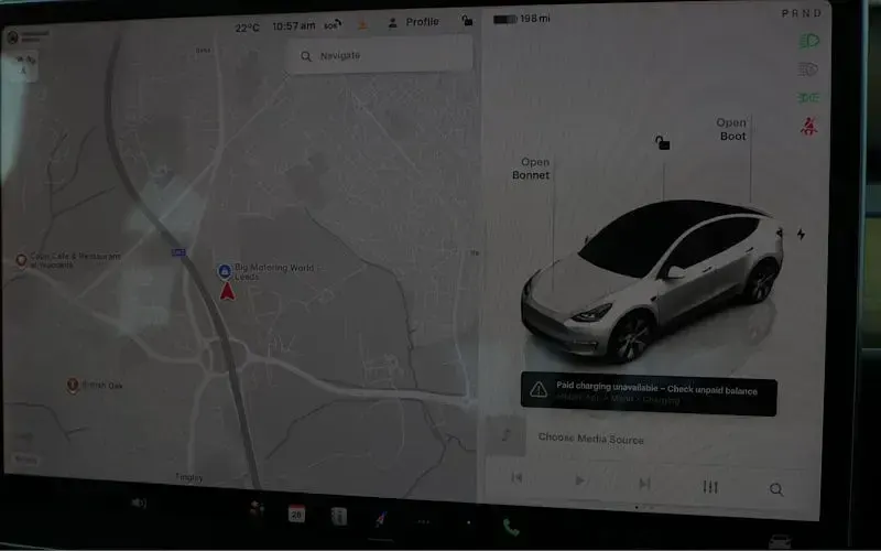 Used Tesla Model Y Long Range AWD 378 kW (514 HP) 2022 White SUV