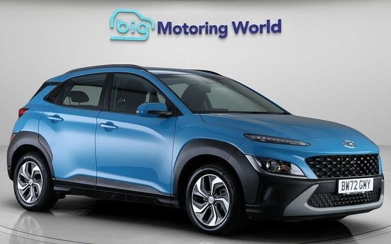 Second-hand Hyundai Kona SE 141 CP (103 kW) 2022 Albastru SUV