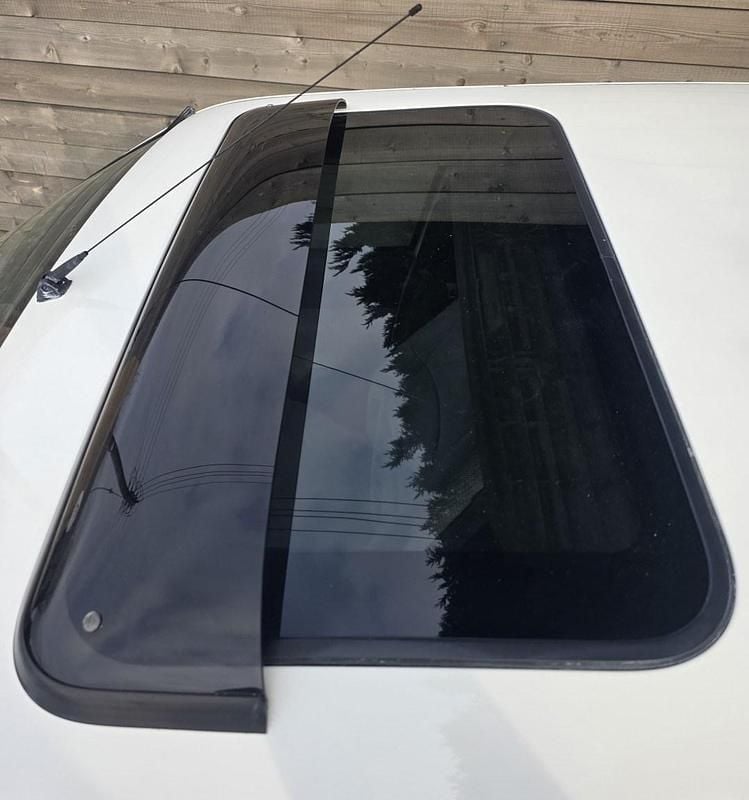 Used Ford Orion 1991 White Sedan