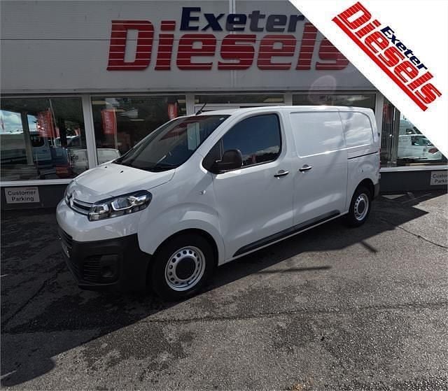 White Used 2023 Citroën Dispatch MPV | £12,789 (Good price) - Image 1/4