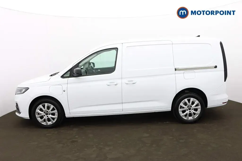Used Ford Transit Connect Limited 2025 White MPV