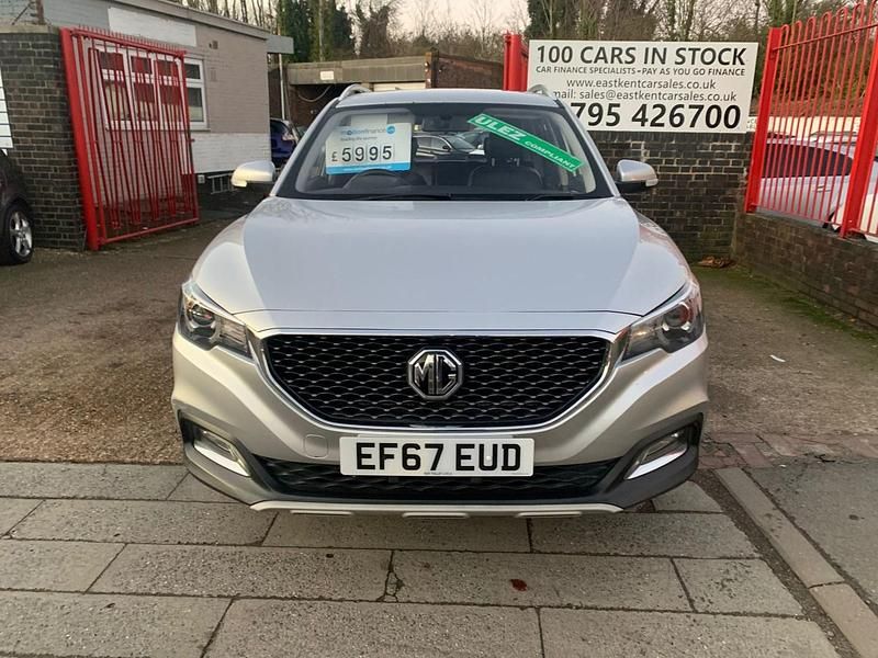 Used MG ZS Exclusive 106 HP (77 kW) 2017 Silver Hatchback