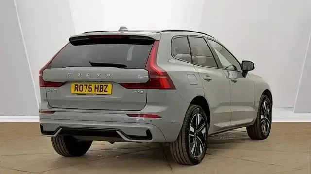 Used Volvo XC60 Plus 345 HP (253 kW) 2025 Grey SUV