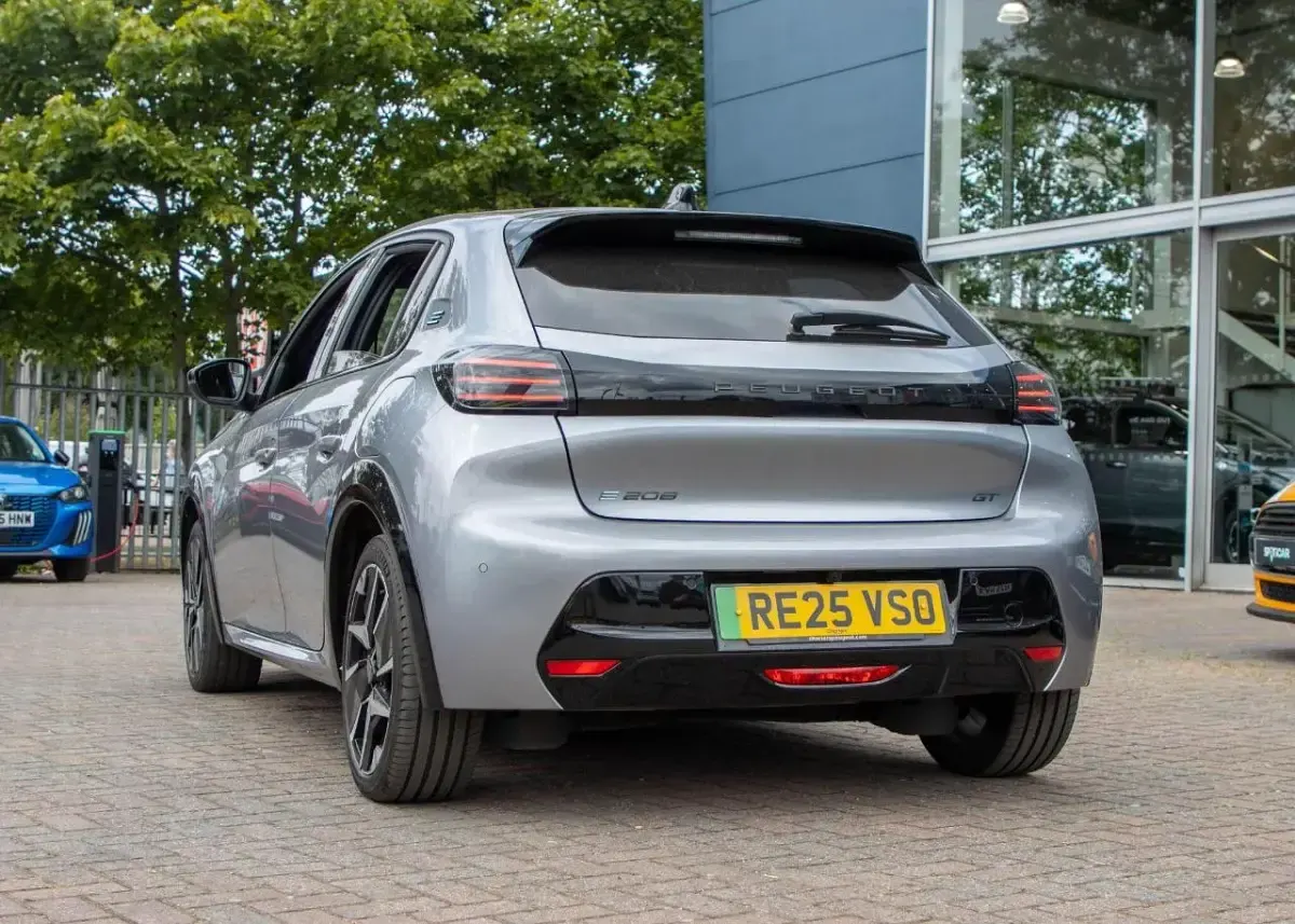 Used Peugeot e-208 GT 113 kW (154 HP) 2025 Grey Hatchback