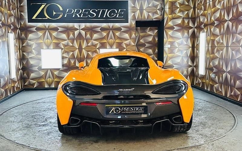 Used McLaren 570S 570 HP (419 kW) 2018 Orange Coupe