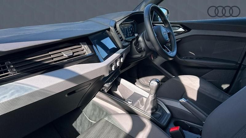 Used Audi A1 Sportback S-Line 116 HP (85 kW) 2024 Blue Hatchback