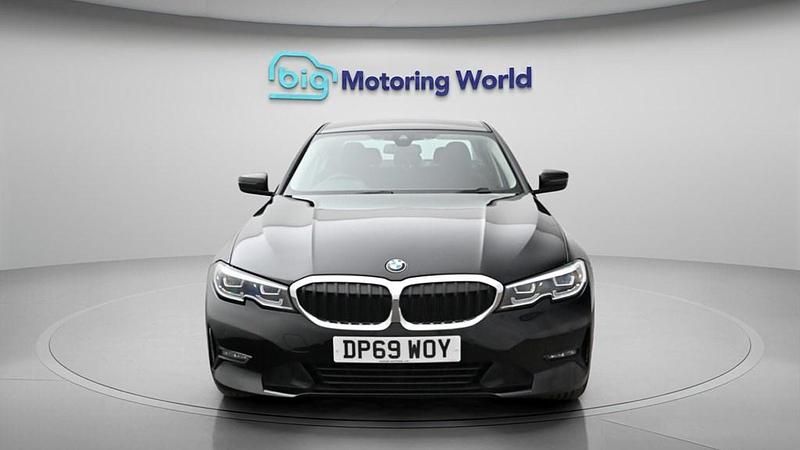 Usado BMW 320 190 CV (139 kW) 2020 Negro Berlina