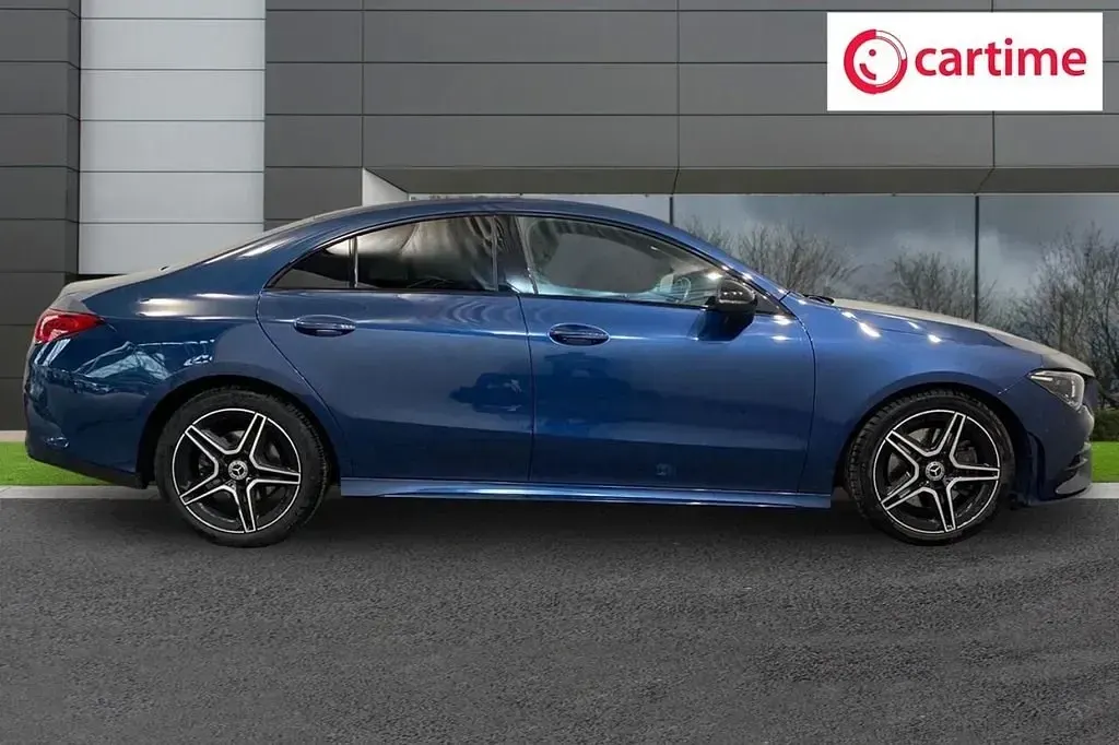 Gebraucht Mercedes CLA220 Executive 190 PS (139 kW) 2022 Blau Limousine