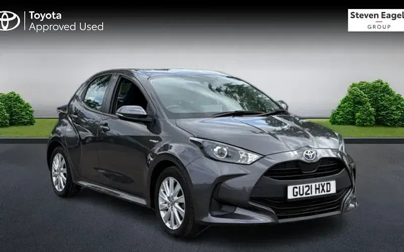 Second-hand Toyota Yaris Hybrid 116 CP (85 kW) 2026 Hatchback
