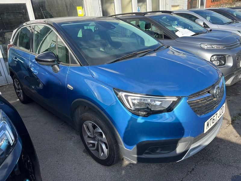 Used Vauxhall Crossland X S 99 HP (72 kW) 2017 Blue SUV
