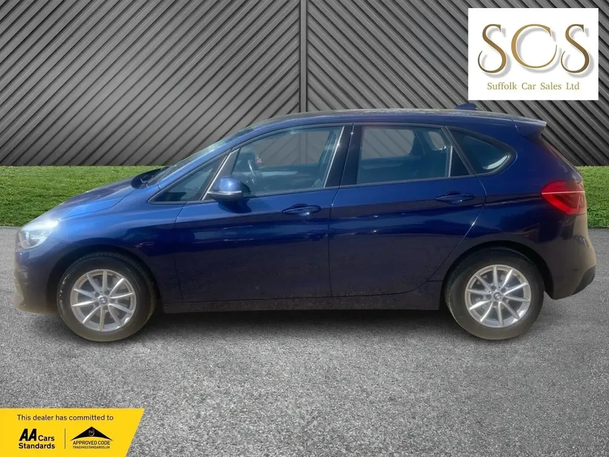 Used BMW 220 Active Tourer Comfort Edition 189 HP (139 kW) 2018 Blue MPV