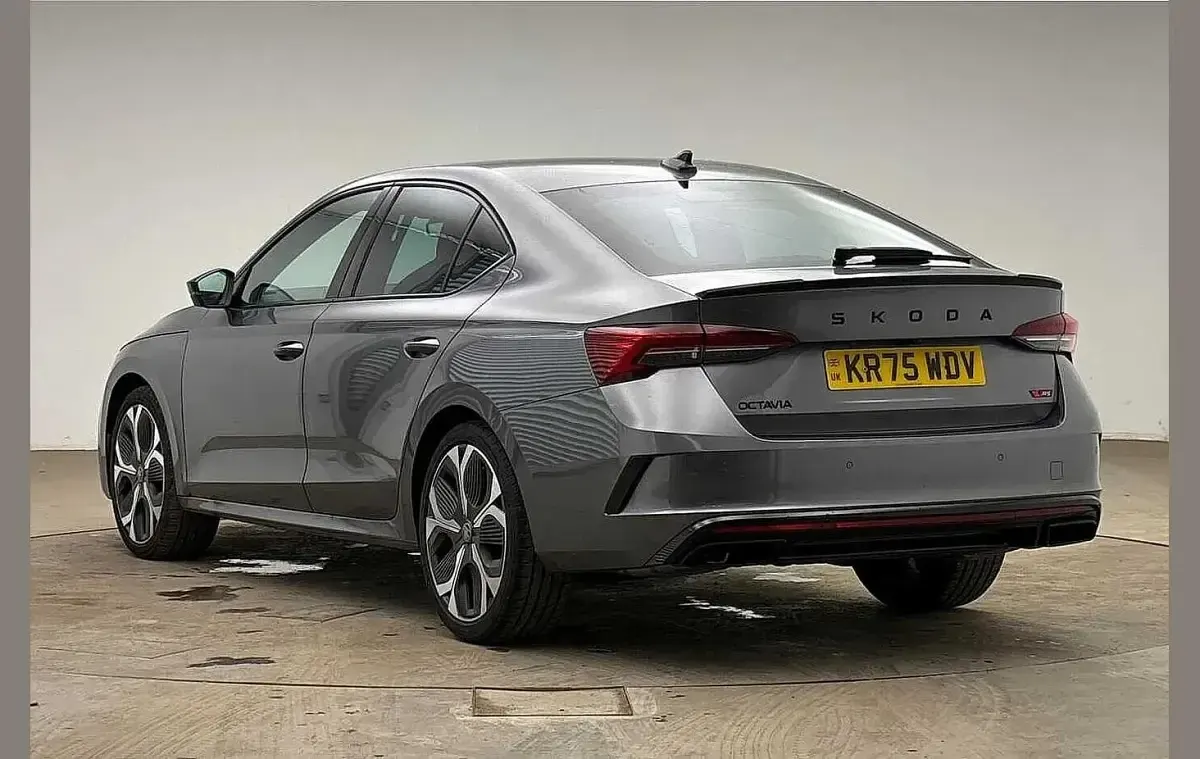 Used Skoda Octavia vRS 265 HP (194 kW) 2025 Graphite grey metallic Hatchback