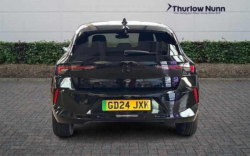 Used Vauxhall Astra Ultimate 114 kW (156 HP) 2024 Black Hatchback
