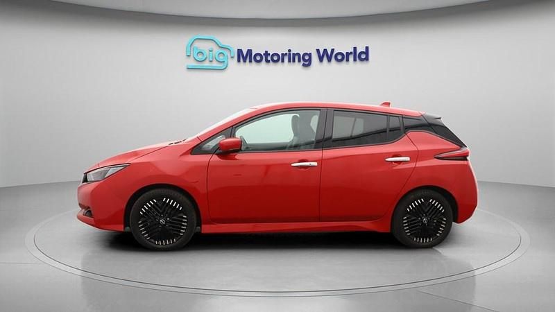 Used Nissan Leaf N-Connecta 110 kW (150 HP) 2023 Hatchback
