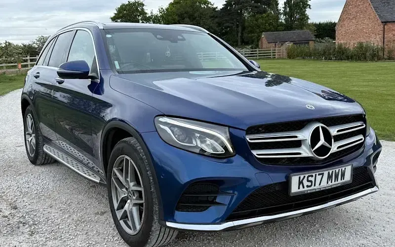 Usado Mercedes GLC250 AMG line 204 HP (150 kW) 2017 Carrinha