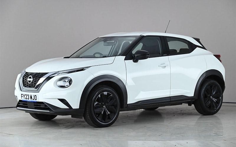 Used Nissan Juke Acenta 114 HP (83 kW) 2023 White SUV
