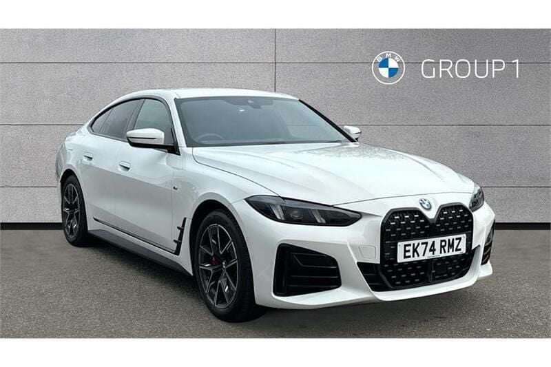 Alpine white Used 2025 BMW 420 M Sport Coupe | £42,550 (Fair price) - Image 1/4