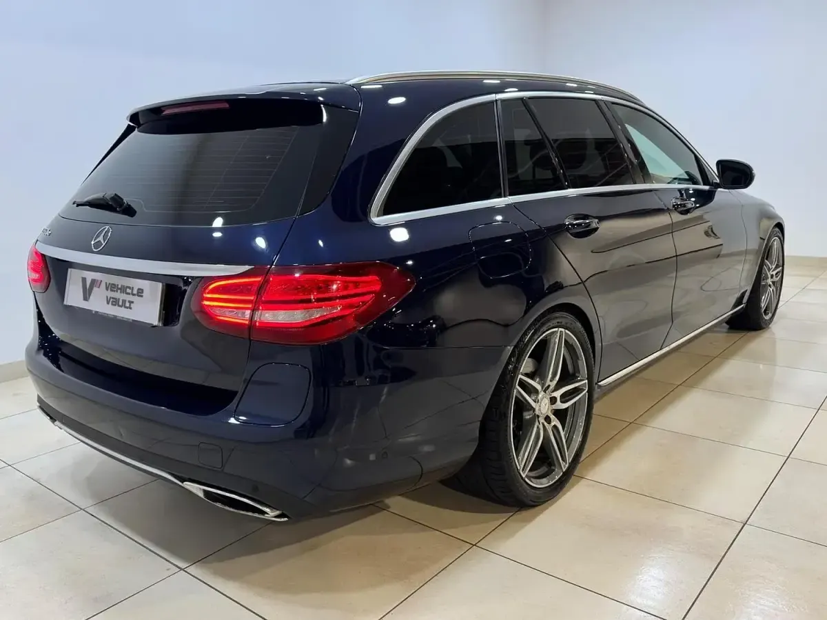 Used Mercedes C350e 2016 Blue Estate