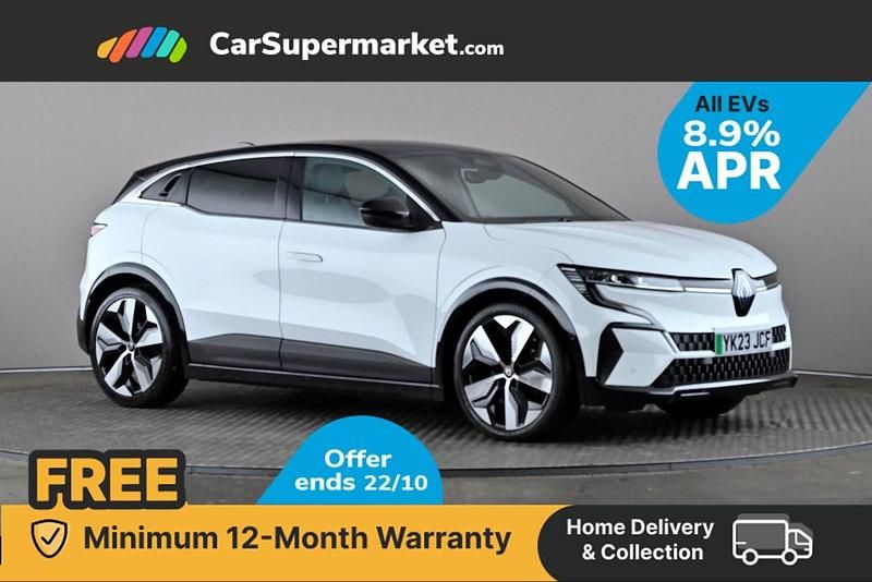 White/black Used 2023 Renault Mégane Techno Hatchback | £17,697 (Fair price) - Image 1/3