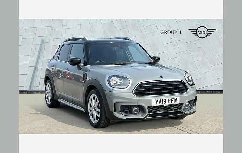 Used Mini Cooper D Countryman Sport 150 HP (110 kW) 2019 Grey SUV
