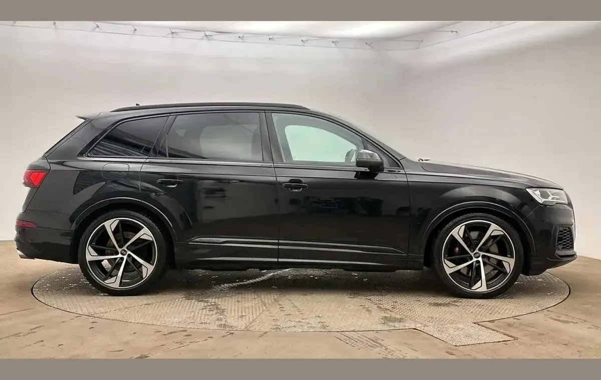 Used Audi SQ7 Black Edition 507 HP (372 kW) 2023 Black SUV