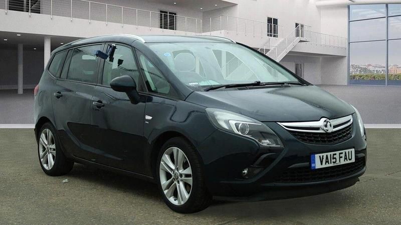 Green Used 2015 Vauxhall Zafira SRi MPV | £4,890 (Good price) - Image 1/4