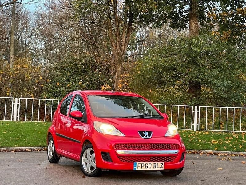 Red Used 2010 Peugeot 107 Envy Hatchback | £1,395 (Fair price) - Image 1/4