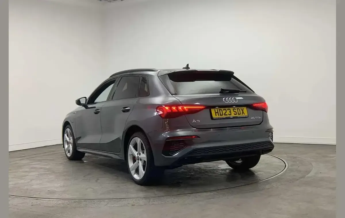 Used Audi A3 e-tron Competition 241 HP (177 kW) 2023 Grey Hatchback