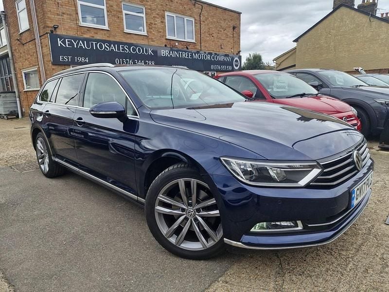Blue Used 2017 VW Passat GT Estate | £10,495 (Fair price) - Image 1/4
