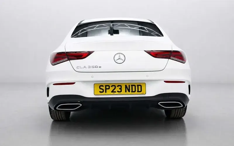 Used Mercedes E250 AMG line 218 HP (160 kW) 2023 White Sedan
