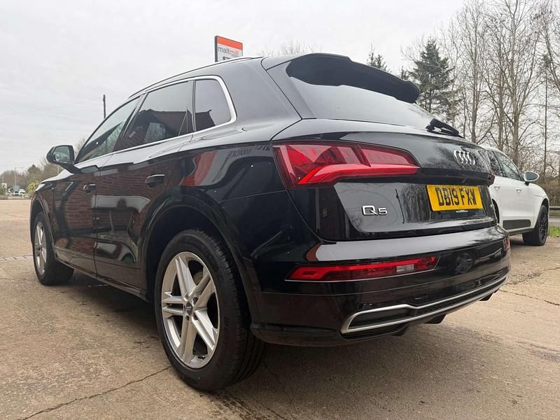 Used Audi Q5 S-Line 245 HP (180 kW) 2019 Black SUV