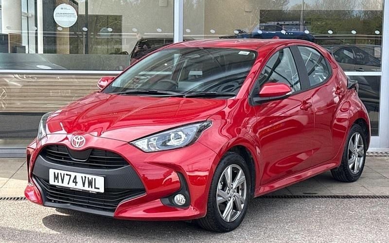 Used Toyota Yaris Hybrid 116 HP (85 kW) 2026 Hatchback