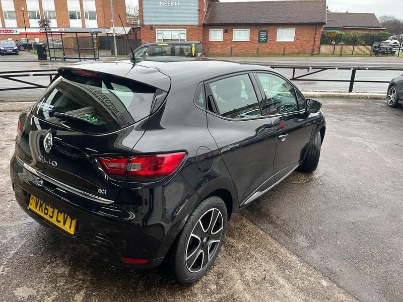 Used Renault Clio IV Dynamique 90 HP (66 kW) 2013 Black Hatchback