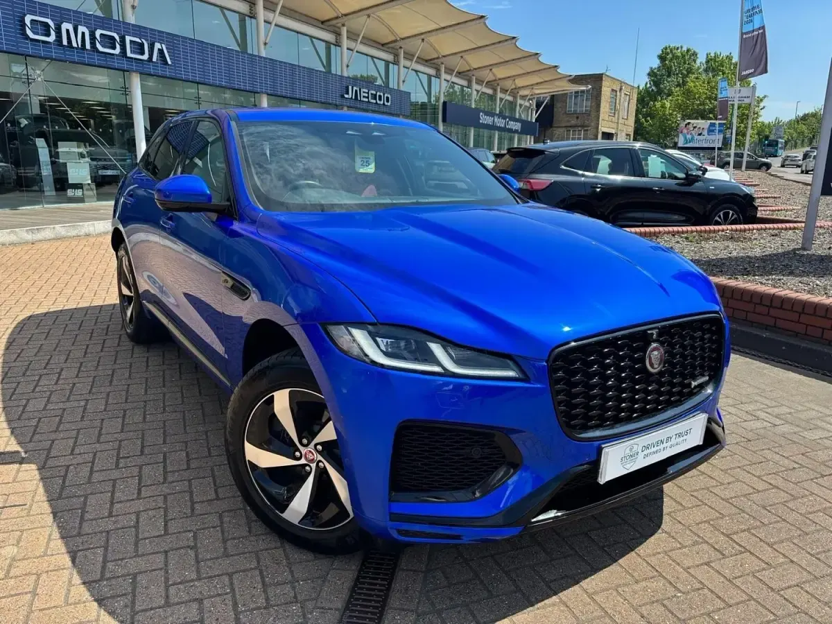 Second-hand Jaguar F-Pace R-Dynamic 404 CP (297 kW) 2021 SUV