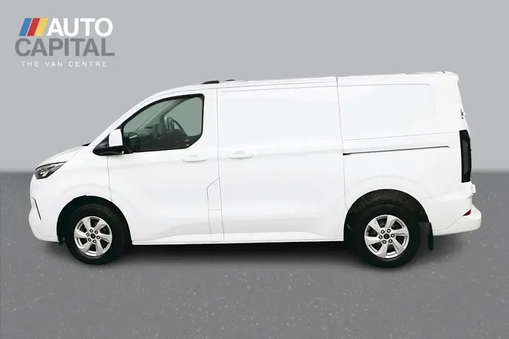Used Ford Transit Custom Limited 136 HP (100 kW) 2024 White Van