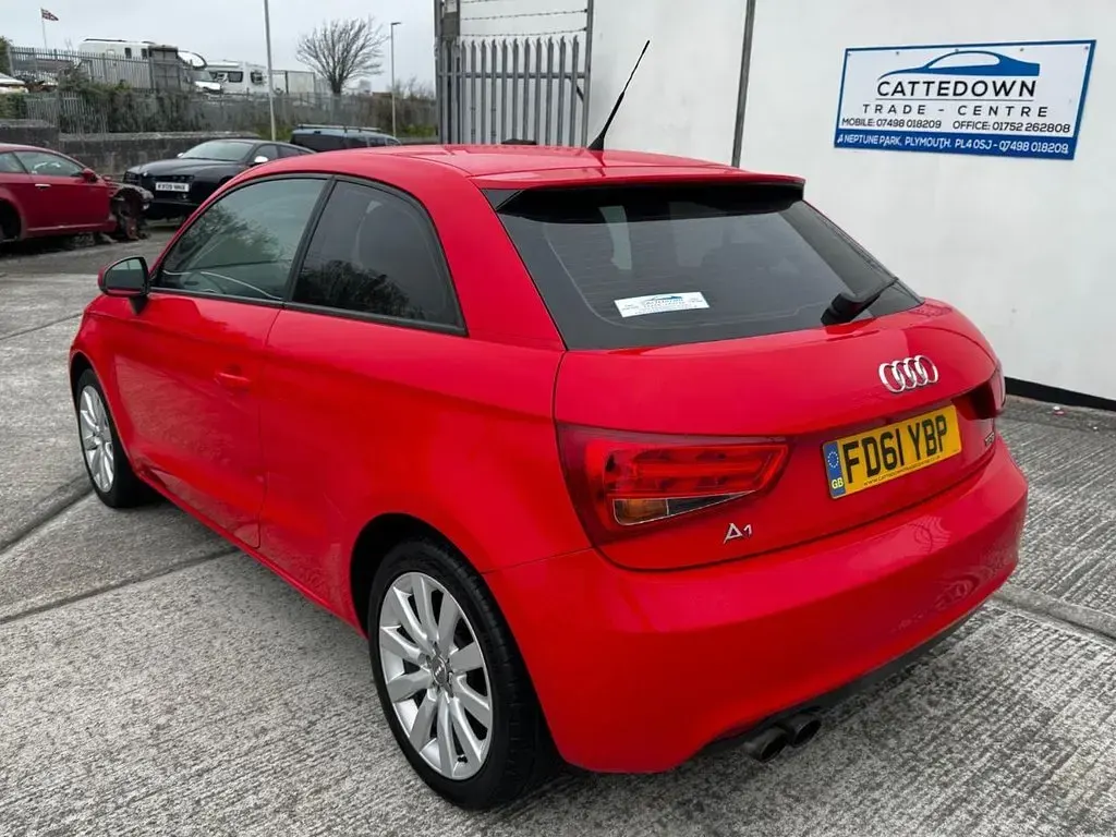 Used Audi A1 Sport 122 HP (89 kW) 2012 Red Hatchback