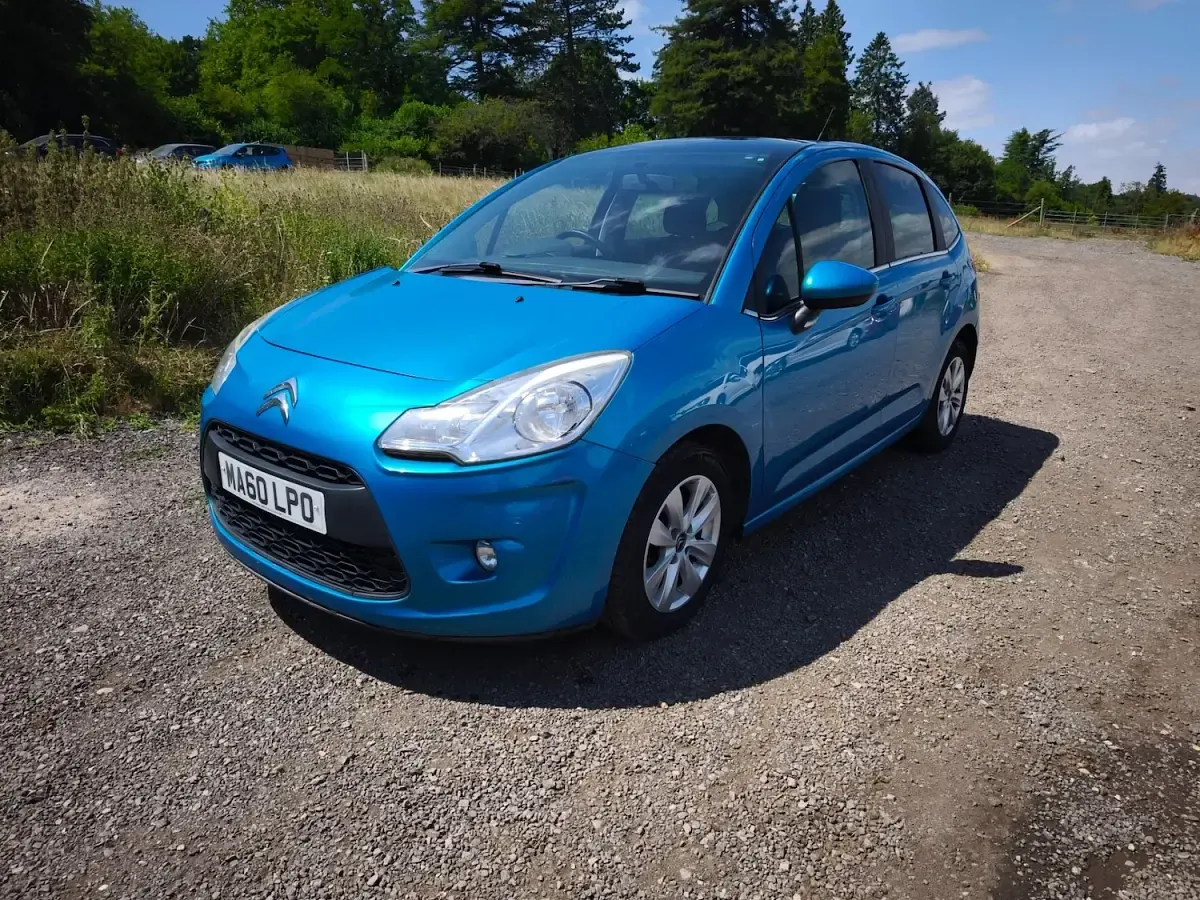 Used Citroën C3 VTR Sport 70 HP (51 kW) 2010 Blue Hatchback