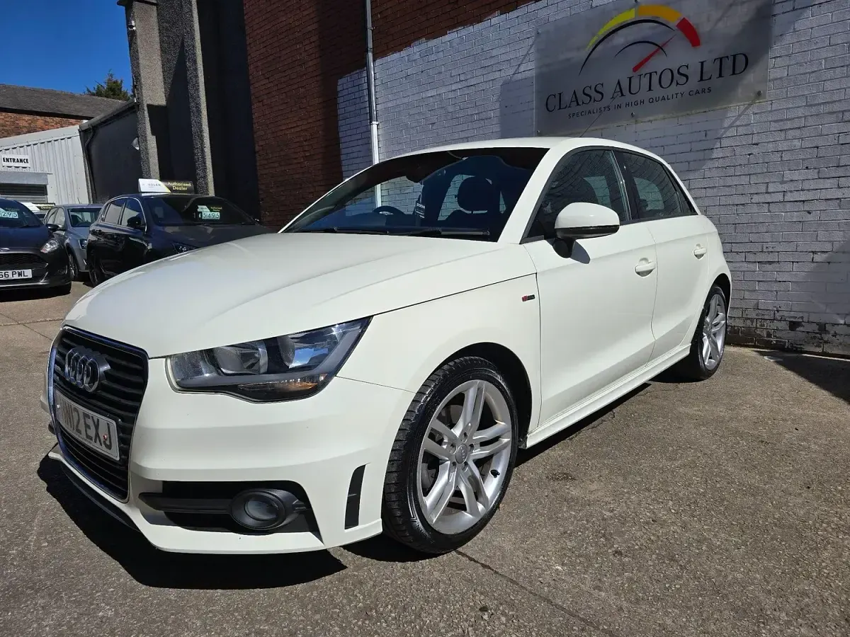 Used Audi A1 Sportback S-Line 105 HP (77 kW) 2012 White Hatchback