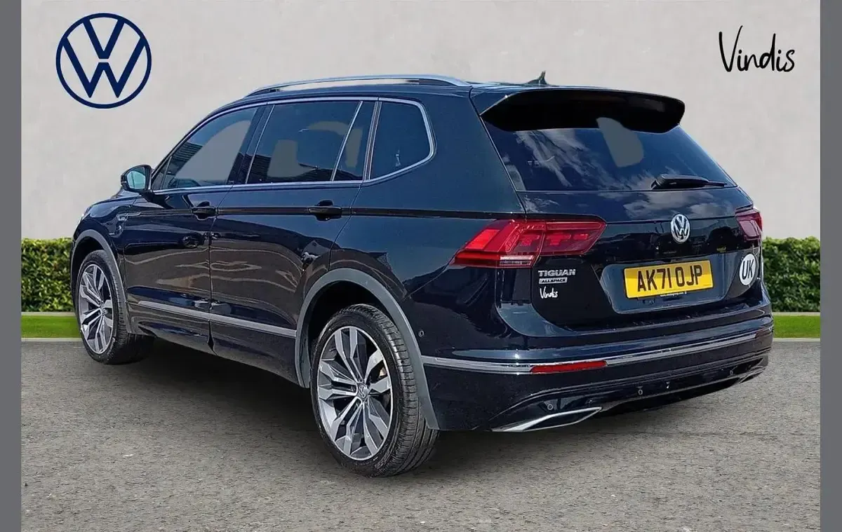 Used VW Tiguan Allspace R-line 150 HP (110 kW) 2021 Black SUV