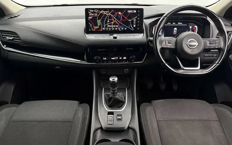 Used Nissan Qashqai N-Connecta 140 HP (102 kW) 2023 Grey SUV