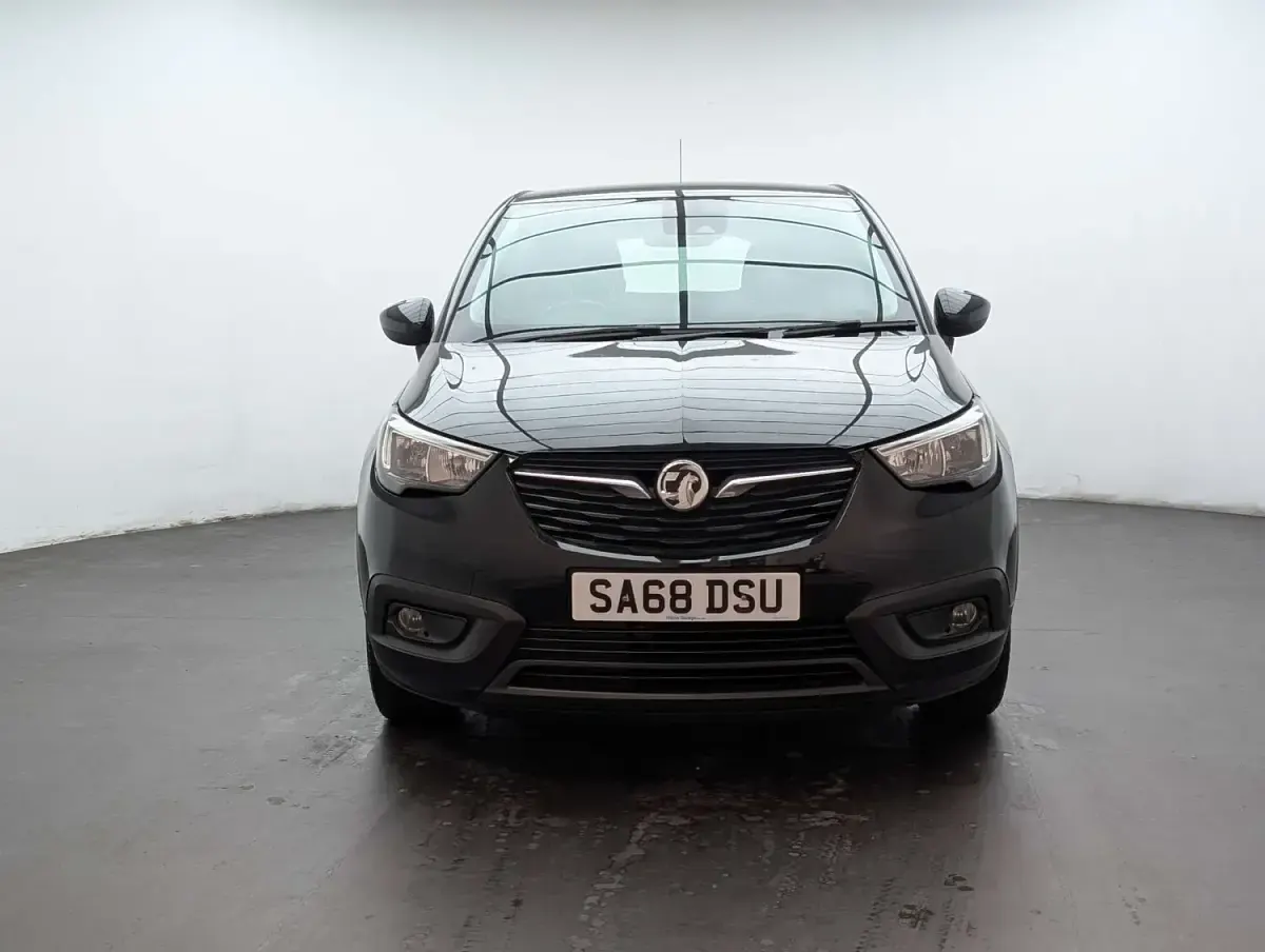 Used Vauxhall Crossland X 81 HP (59 kW) 2018 Black SUV