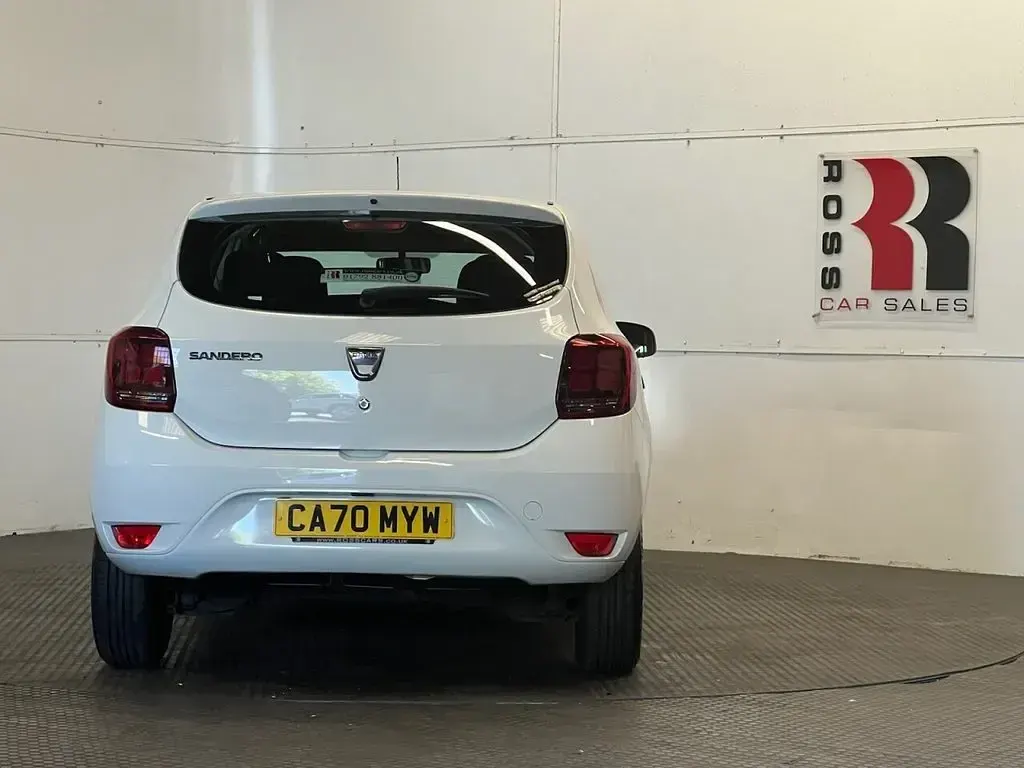Used Dacia Sandero Essentiel 2020 White Hatchback