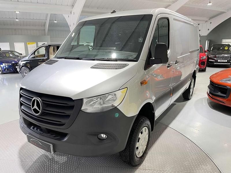 Begagnad Mercedes Sprinter 2020 Silver Van