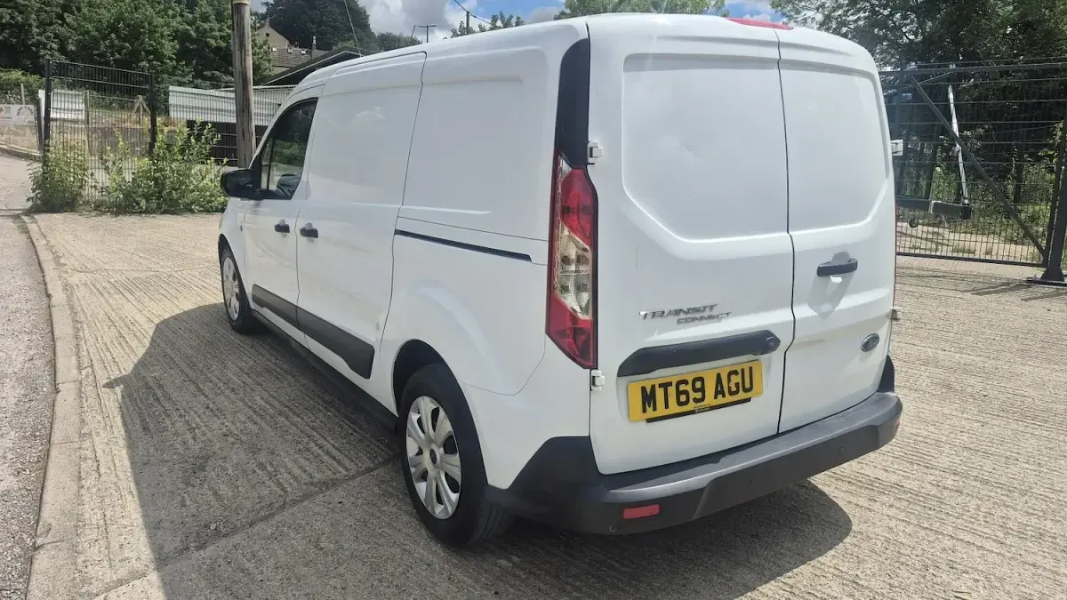 Used Ford Transit Connect Trend 2019 White MPV