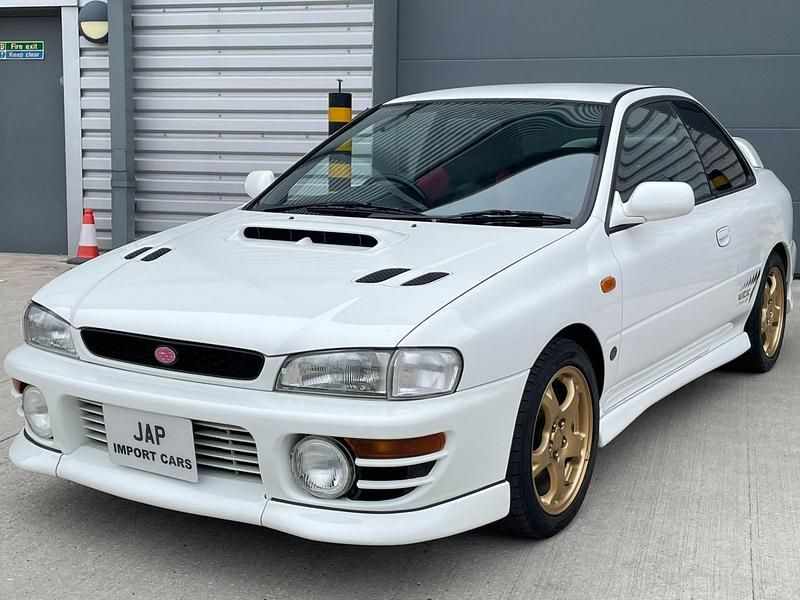 Begagnad Subaru Impreza 1997 Vit Sedan