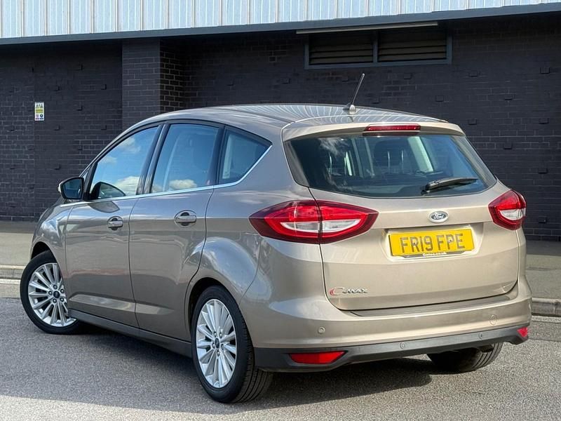 Used Ford C-MAX Titanium 150 HP (110 kW) 2019 Silver MPV