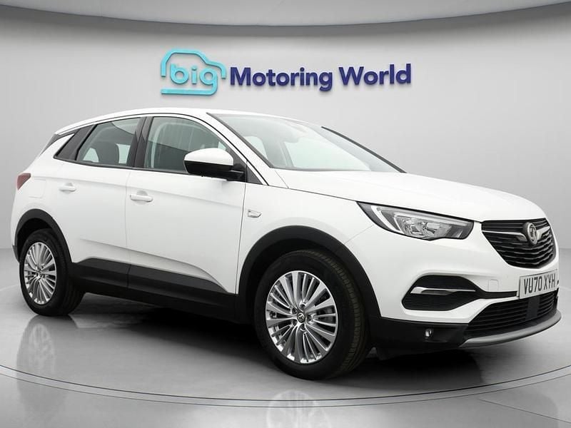 White Used 2020 Vauxhall Grandland X Business Edition SUV | £11,600 (Good price) - Image 1/4