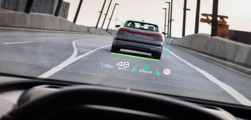 Used Audi Q4 e-tron S-Line 210 kW (286 HP) 2025 White SUV