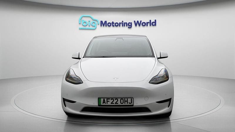 Begagnad Tesla Model Y Long Range AWD 378 kW (514 HK) 2022 Vit SUV