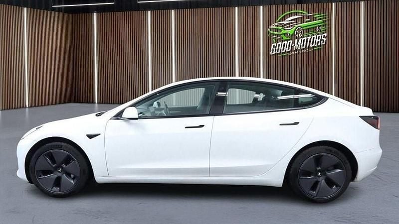 Used Tesla Model 3 Long Range AWD 258 kW (351 HP) 2022 White Sedan